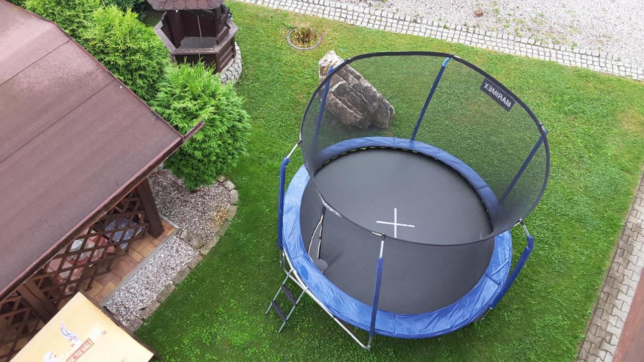 Apartmany - Privat Pacholik โรกีนีซ นัด ยีเซอโร ภายนอก รูปภาพ
