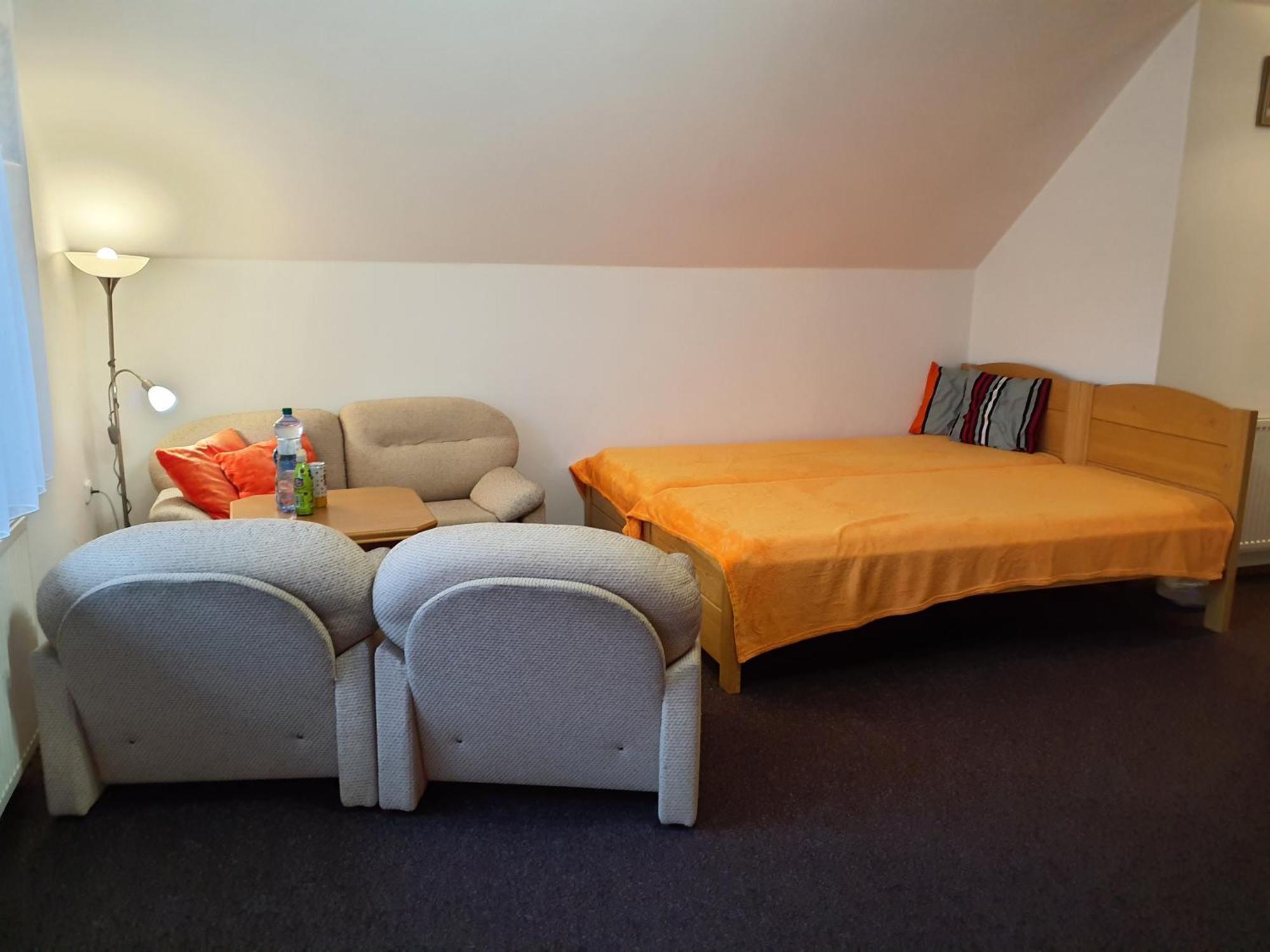 Apartmany - Privat Pacholik โรกีนีซ นัด ยีเซอโร ภายนอก รูปภาพ