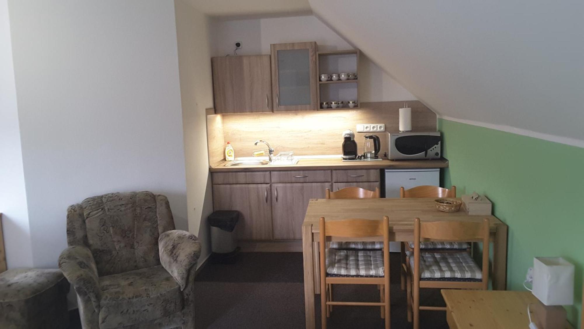 Apartmany - Privat Pacholik โรกีนีซ นัด ยีเซอโร ภายนอก รูปภาพ